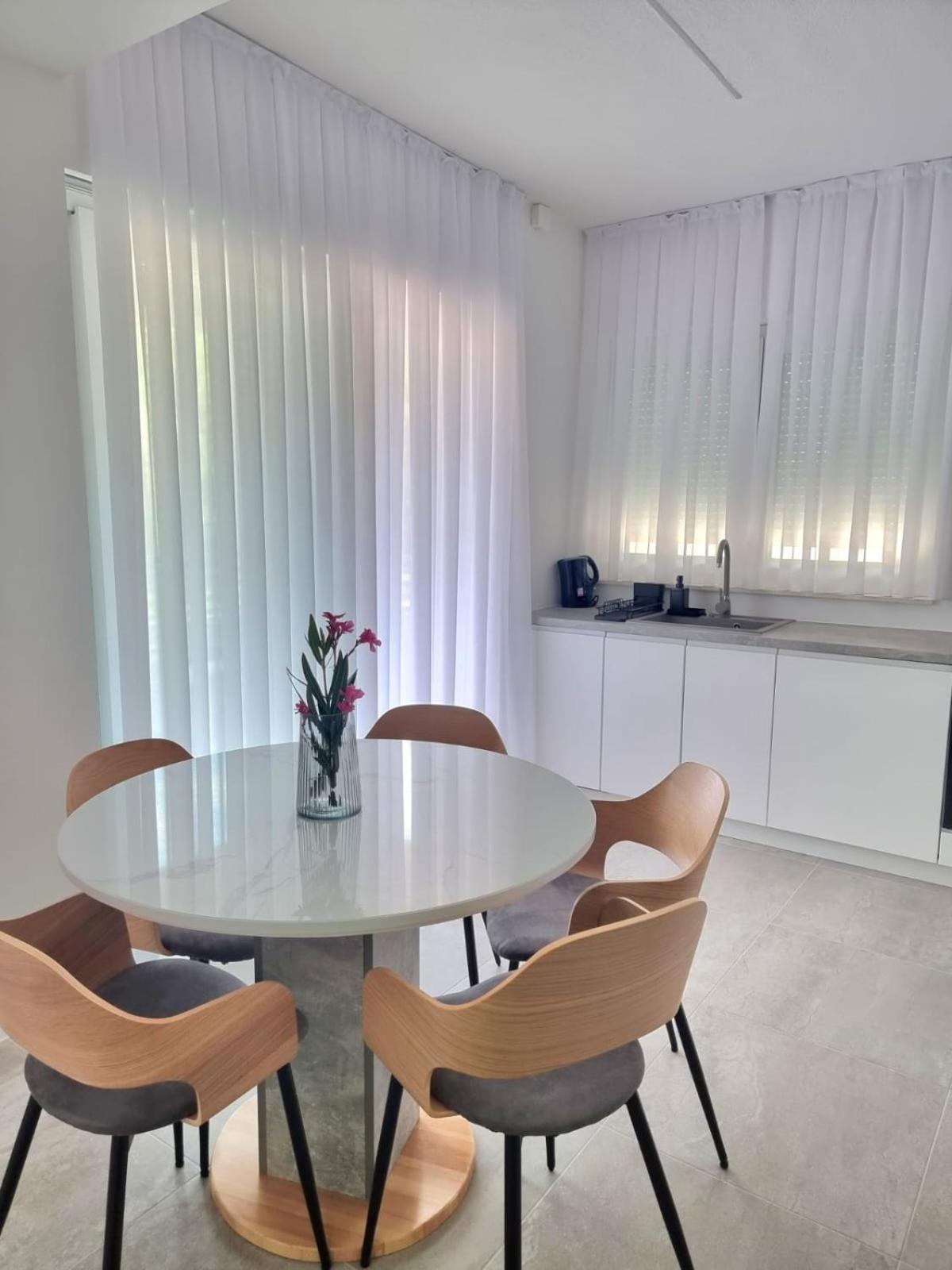Apartamento Adria Mare Crikvenica Exterior foto